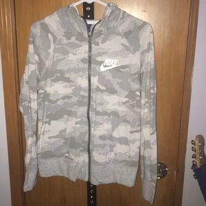 Nike white and grey camo jacket